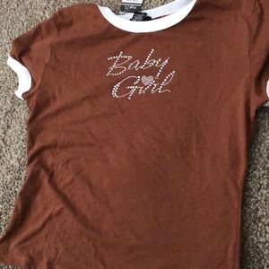 Cute brown t-shirt